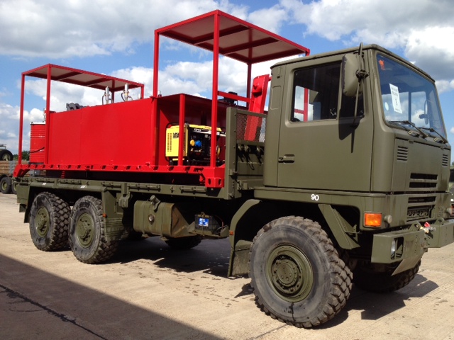 Ex Military - 40020 – Bedford TM 6×6 (Demountable) Service / Lube Truck