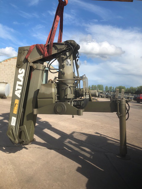 Ex Military - 50185 – Atlas AK3006 crane
