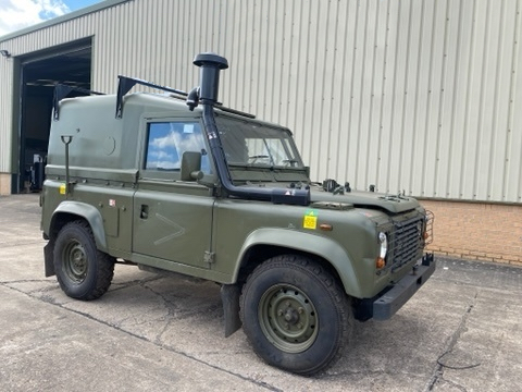 Ex Military - 50434 – Land Rover Defender 90 RHD Wolf Winterized Hard Top (Remus)