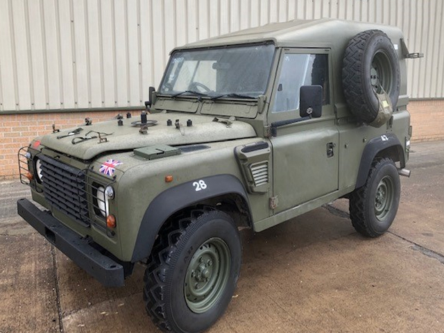 Land Rover 90 Wolf before being prepared.