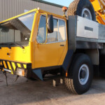 Liebherr LTM1120 crane Liebherr LTM1120 crane