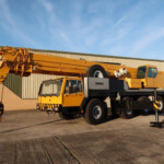 Liebherr LTM1120 crane Liebherr LTM1120 crane
