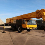 Liebherr LTM1120 crane Liebherr LTM1120 crane