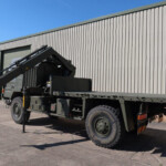 Ex Army MAN HX60 18.330 4x4 Crane Truck Ex Army MAN HX60 18.330 4x4 Crane Truck