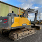Volvo EC220 EL excavator Volvo EC220 EL excavator