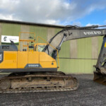 Volvo EC220 EL excavator Volvo EC220 EL excavator