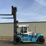 SMV 25-1200B 25 Ton Capacity Forklift SMV 25-1200B 25 Ton Capacity Forklift