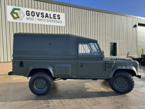 Land Rover Defender Wolf 110 (REMUS) RHD Hard Top