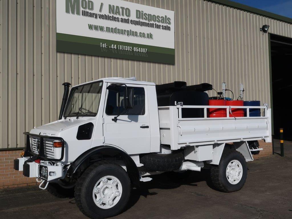 Ex Military - 50336 – Mercedes Unimog U1300L RHD Service Truck with Winch